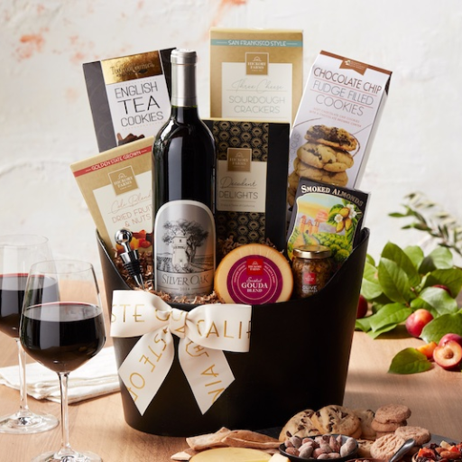 How can I create the perfect wine gift set for different occasions