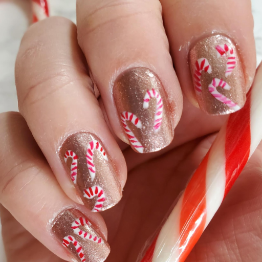 How to Create Basic Candy Cane Nail Art