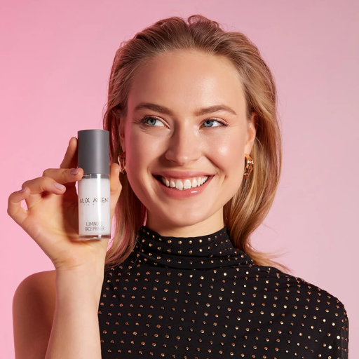 What are the best hydrating primers for dry, mature skin
