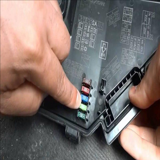 how to remove fuse from car