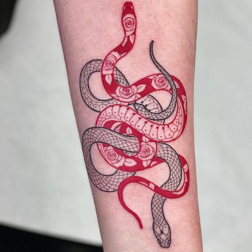 How to choose the right size for your forearm tattoo