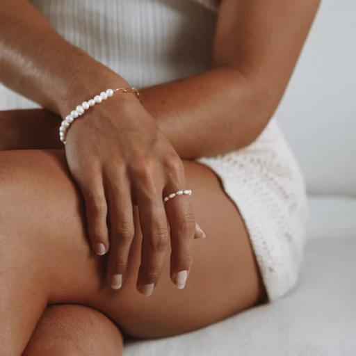Creating Versatile Looks with Pearls