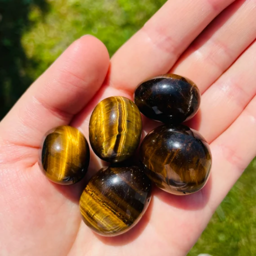 Metaphysical Properties of Tiger's Eye