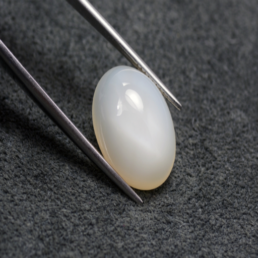 How to Use Cat Eye Crystals in Daily Life