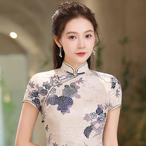 Design Features of the Mandarin Neckline