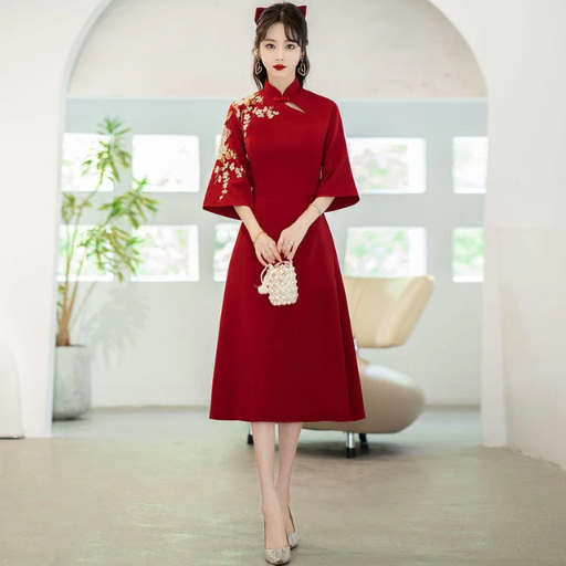 Key Differences Between Qipao and Cheongsam
