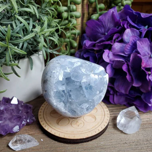 Understanding Celestite: Nature's Celestial Gift